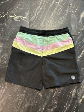 Volcom Black Boys Swim Trunks size XL